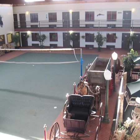 Dodge House Hotel Dodge City Exterior foto
